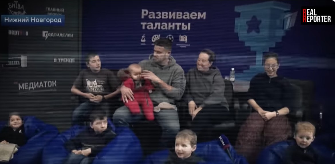 Screenshot 1family 10r